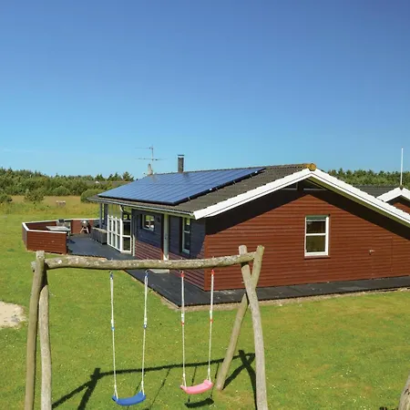 بيت للعطل Beach Front Home In Lokken With Sauna *