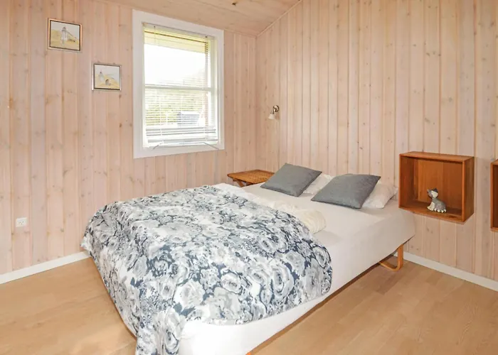 Alexandravej Xi * לוקן